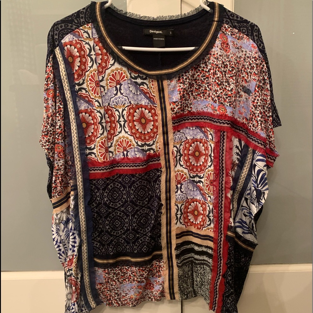 Tile mosaic velvety top (Desigual)